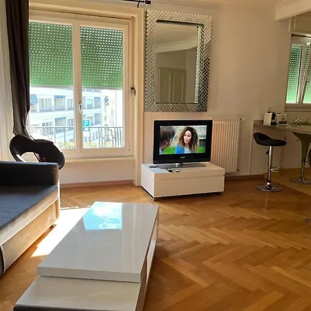 Ensoleille A Centre *